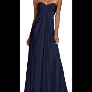 Laundry by Shelli Segal navy floor length gown